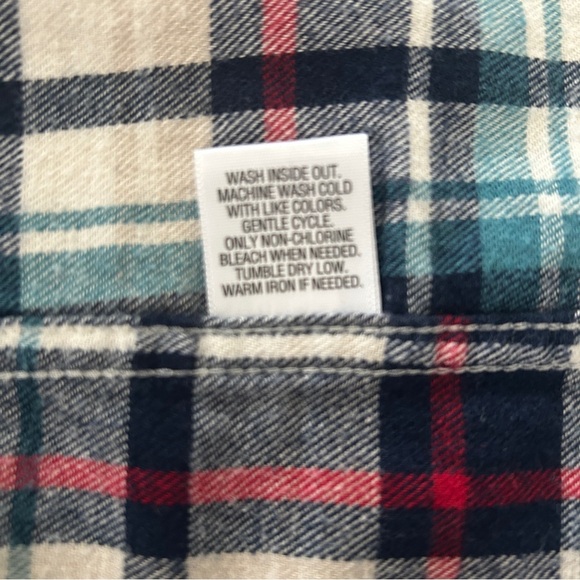 Sonoma Casual Button Down Shirt Red White and Blue Flannel Plaid Men size Small - Picture 12 of 14